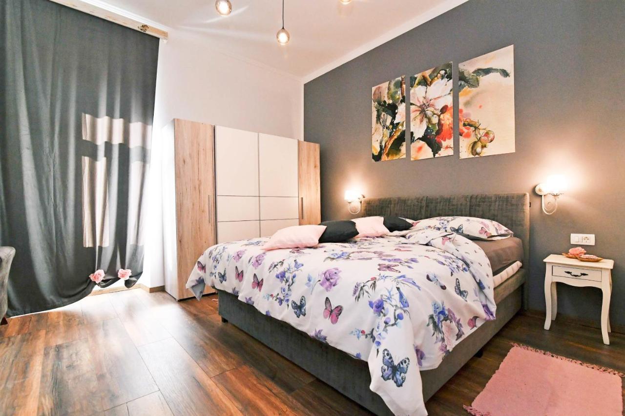 Apartment Carissima-Direct On Sea, Lovran-Opatija Екстер'єр фото